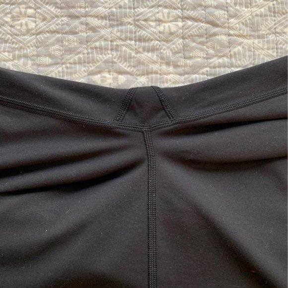 Like New Black Lululemon Leggings - Picture 5 of 7
